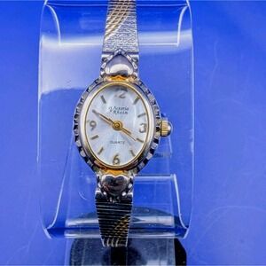 Vintage Victoria Rhein Bubble Crystal Hearts Two Tone Petite Watch - New Battery